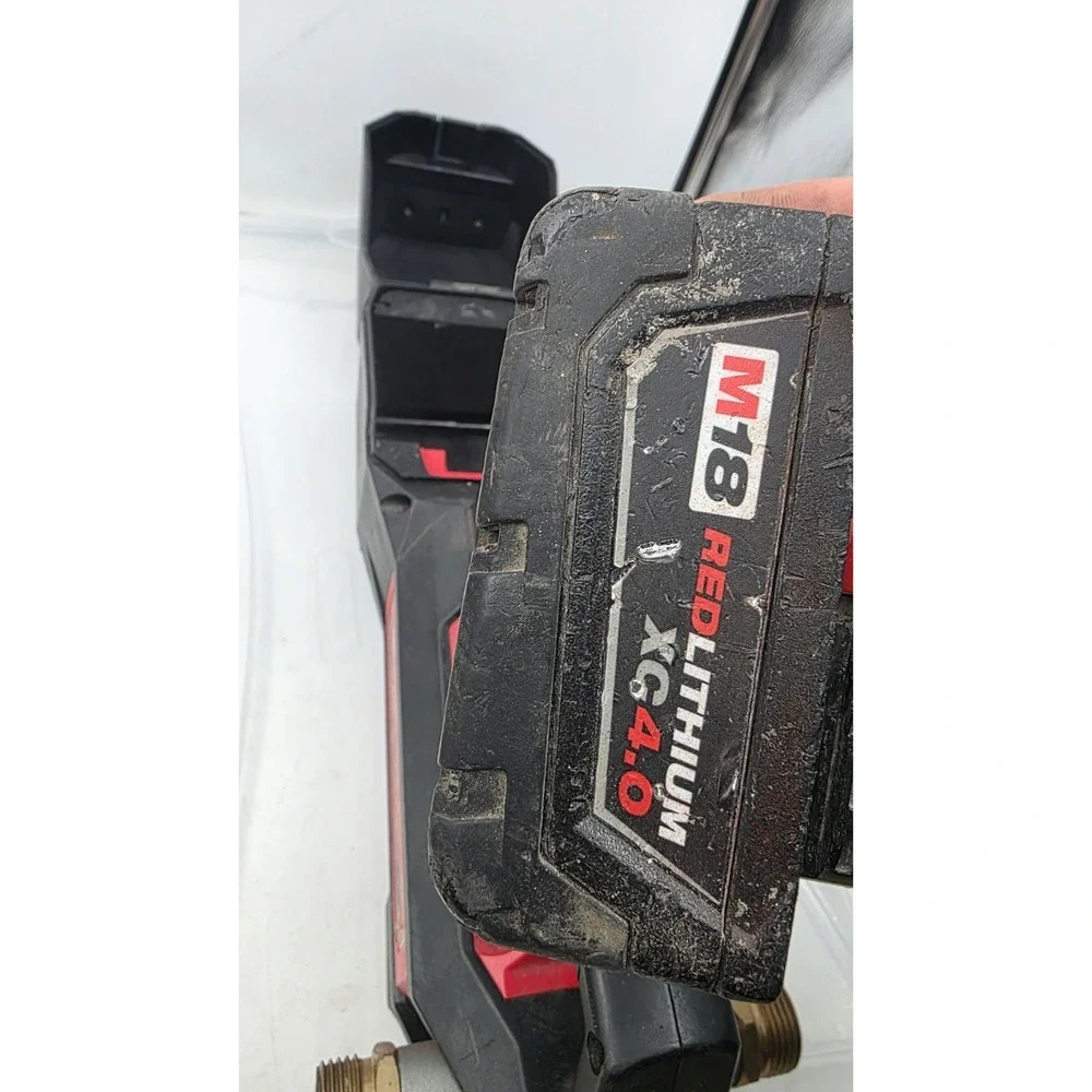 Milwaukee 2771-20 M18 Transfer Pump  + Battery